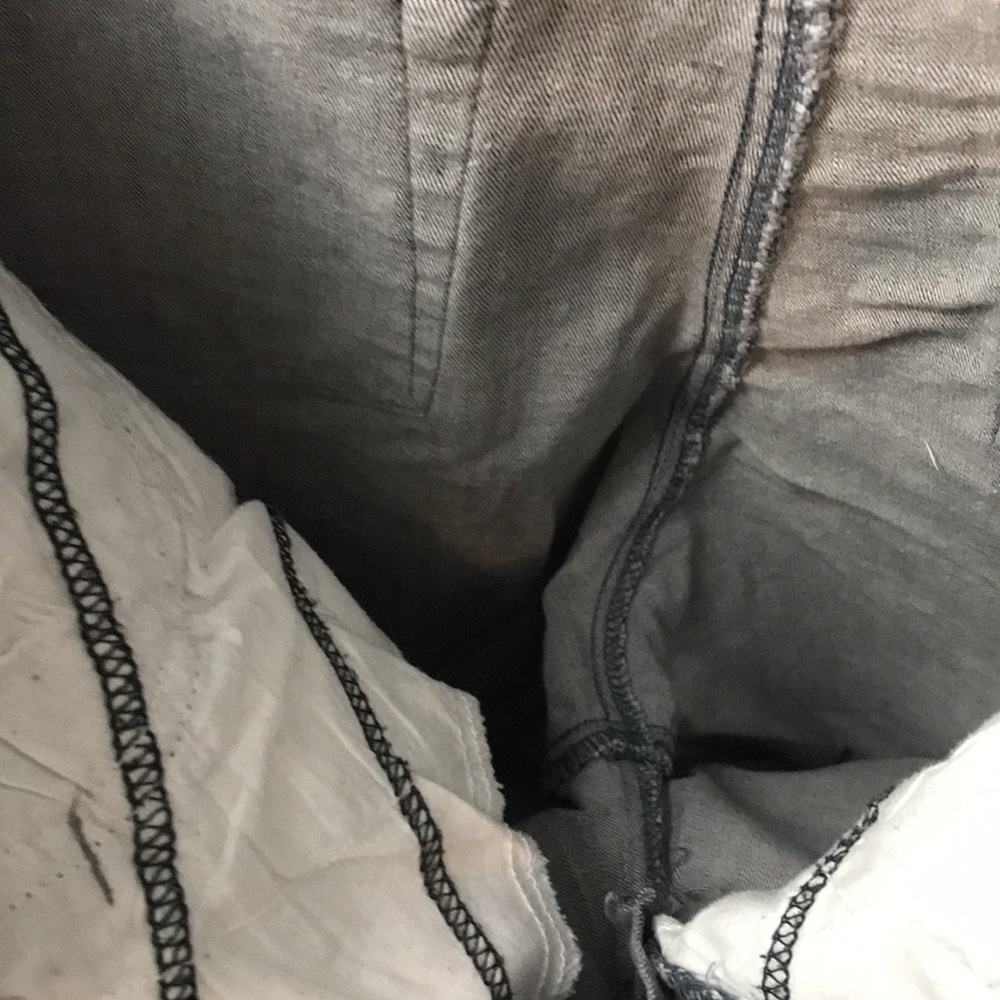 LEE—Classic Fit—AT THE WAIST—Black Lightweight Denim Jeans—Size 10 Short - Picture 12 of 14